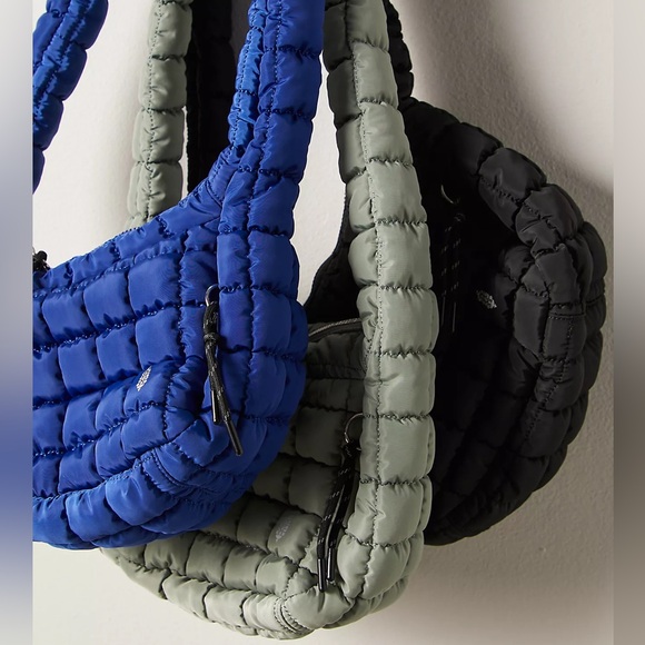 NWT Free People x FP Movement Quilted Baby Carryall Crossbody Bag in Royal Blue - Picture 6 of 12
